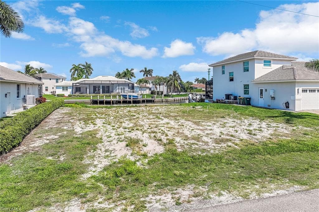 459 Waterleaf Ct, Marco Island, FL 34145-12