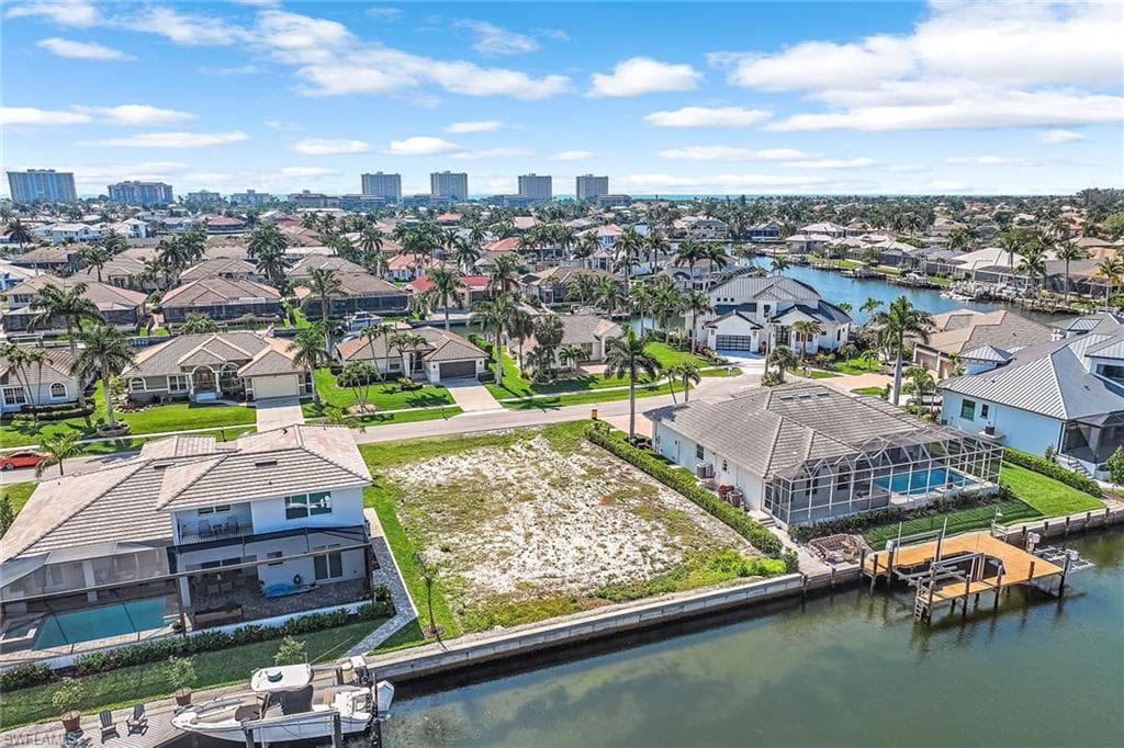 459 Waterleaf Ct, Marco Island, FL 34145-4