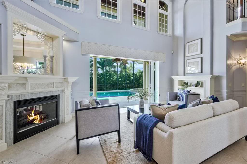 1835 Kingfish Rd, Naples, FL 34102-14