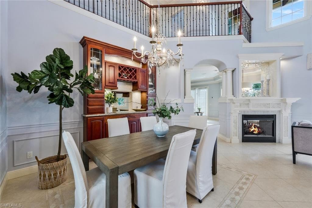 1835 Kingfish Rd, Naples, FL 34102-27