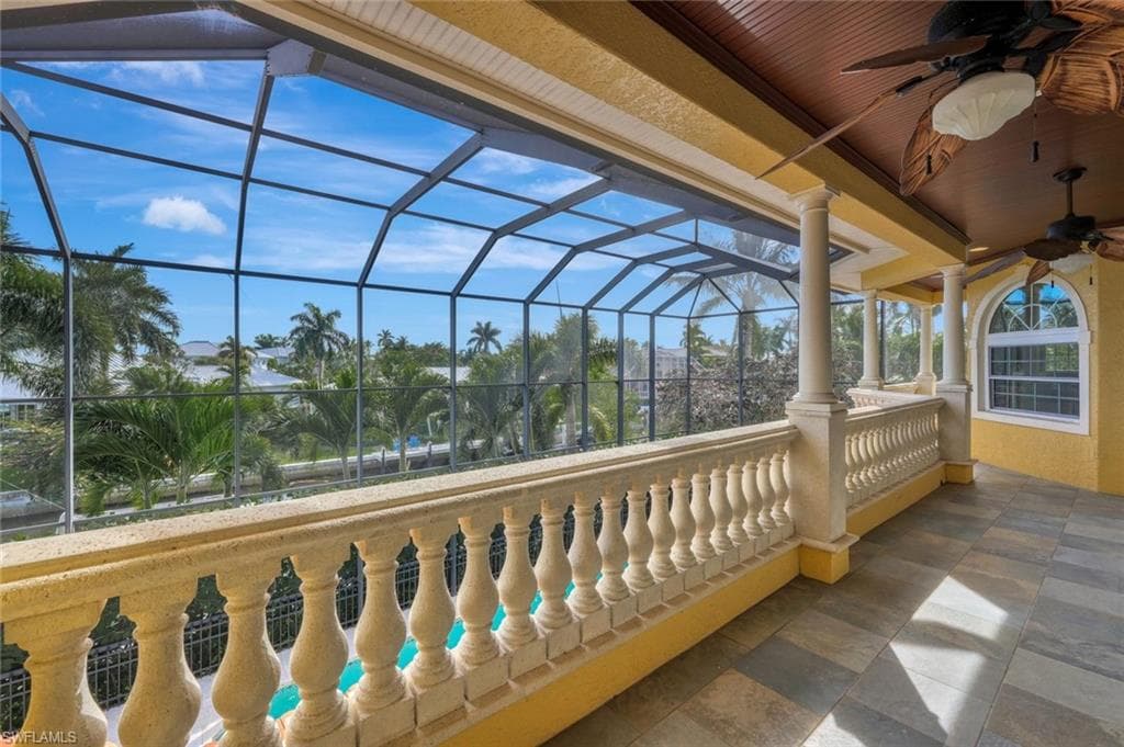 1835 Kingfish Rd, Naples, FL 34102-43
