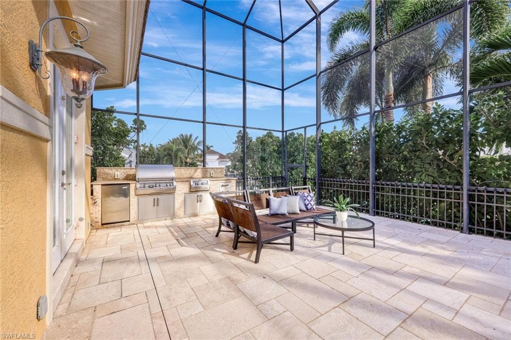 1835 Kingfish Rd, Naples, FL 34102-44