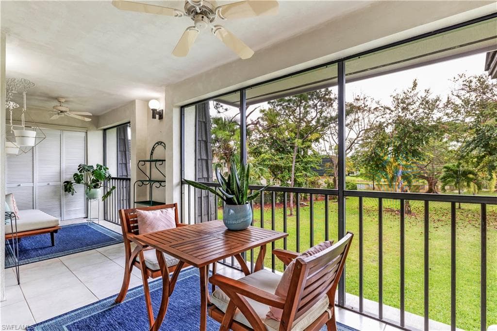 1608 Spoonbill Ln B, Naples, FL 34105-11