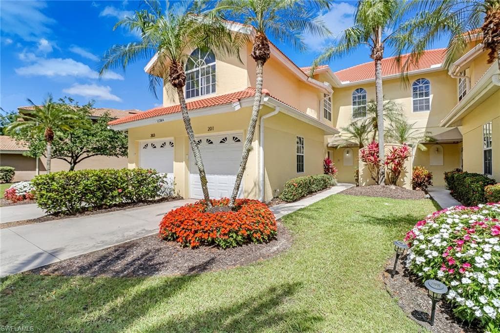 11384 Quail Village Way 201, Naples, FL 34119-2