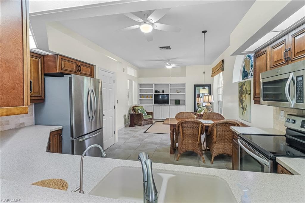 11384 Quail Village Way 201, Naples, FL 34119-4