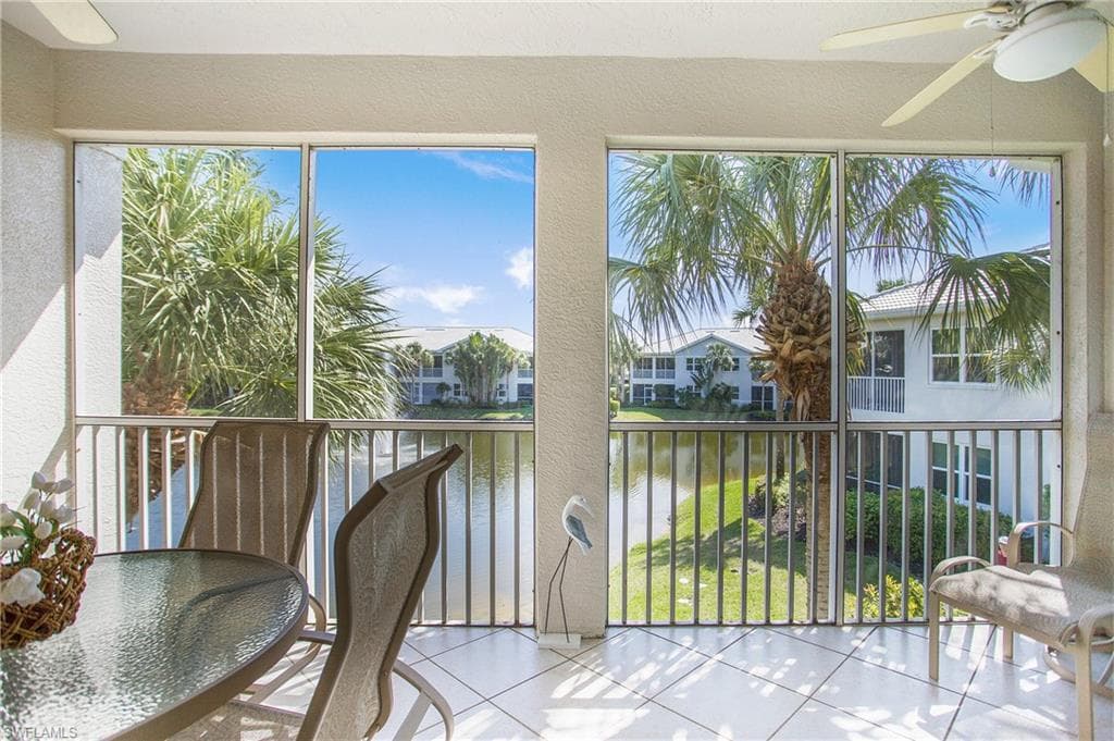 4690 Hawks Nest Way E-204, Naples, FL 34114-11