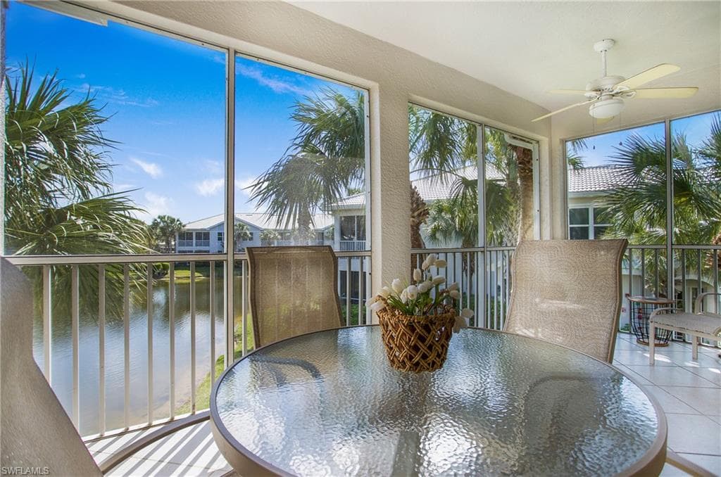 4690 Hawks Nest Way E-204, Naples, FL 34114-5