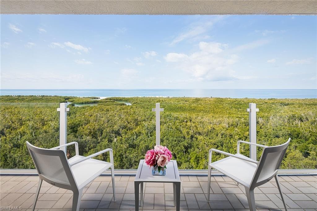 6101 Pelican Bay Blvd 1405, Naples, FL 34108-14