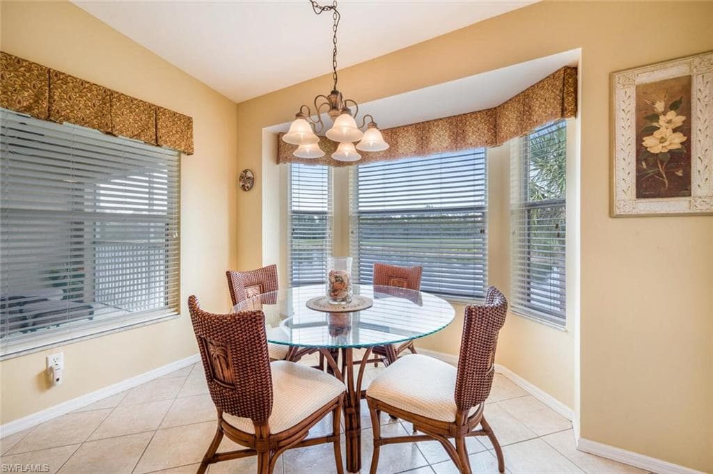 7635 Arbor Lakes Ct 2423, Naples, FL 34112-13