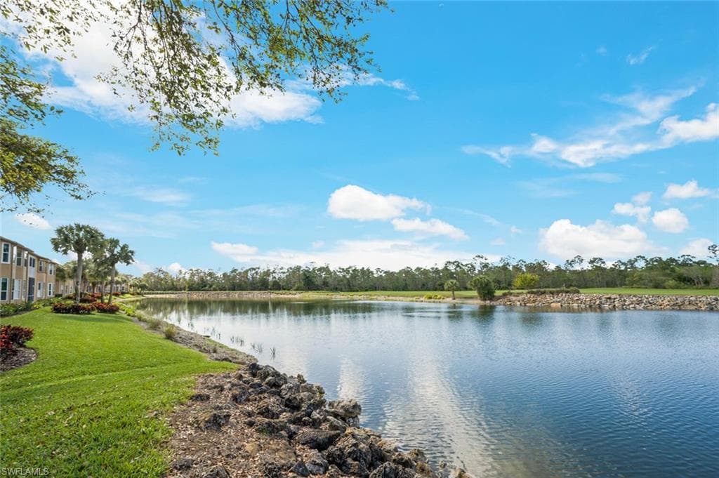 7635 Arbor Lakes Ct 2423, Naples, FL 34112-25