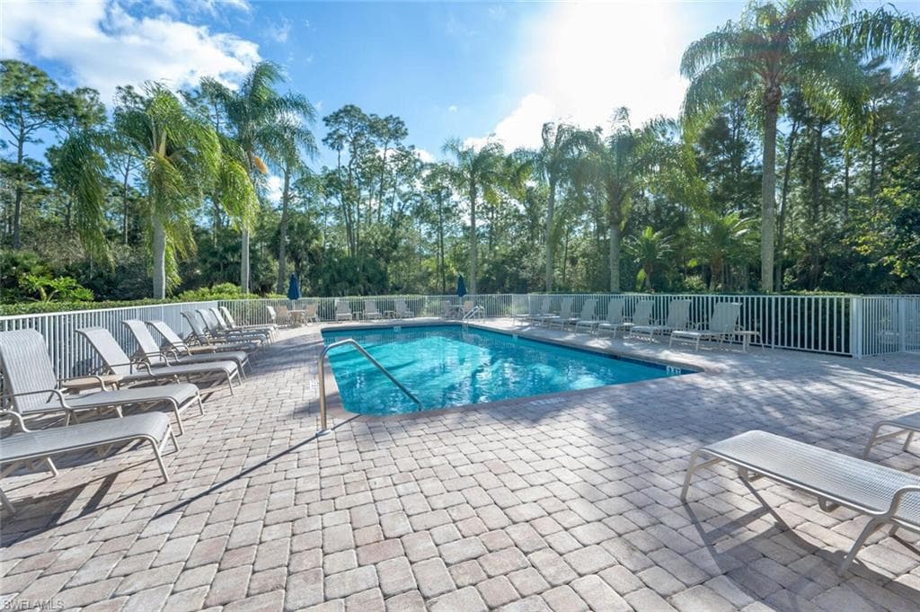 7635 Arbor Lakes Ct 2423, Naples, FL 34112-31