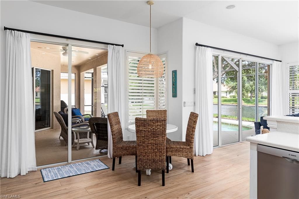 6840 Bent Grass Dr, Naples, FL 34113-13