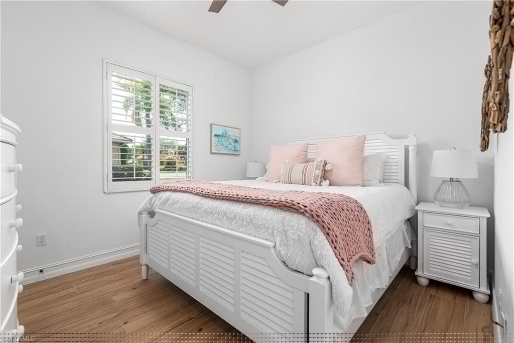 6840 Bent Grass Dr, Naples, FL 34113-20