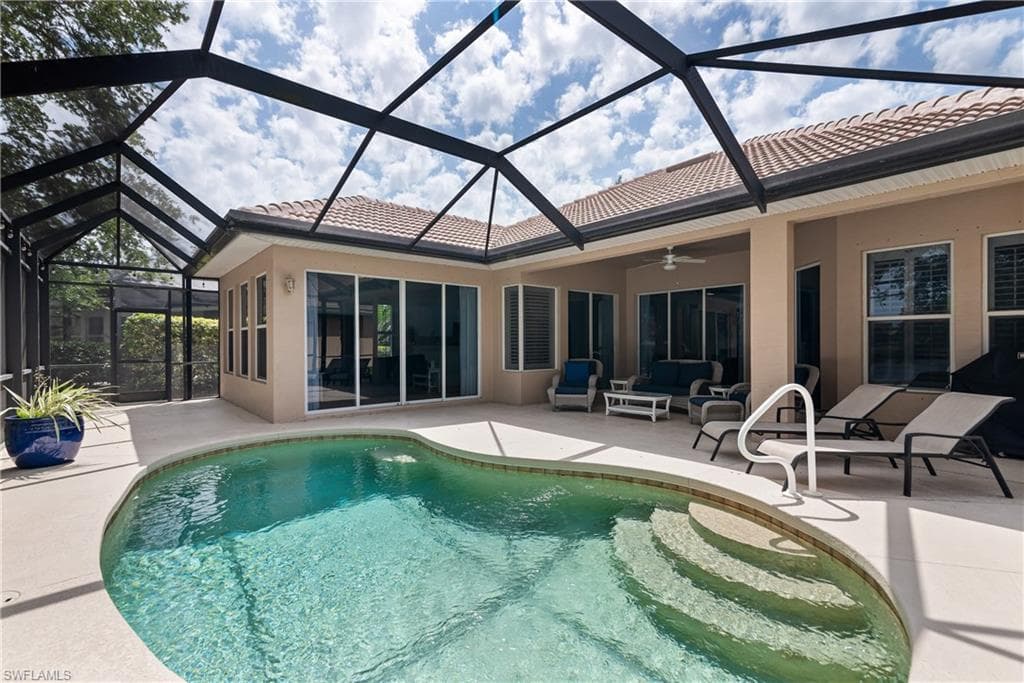 6840 Bent Grass Dr, Naples, FL 34113-22