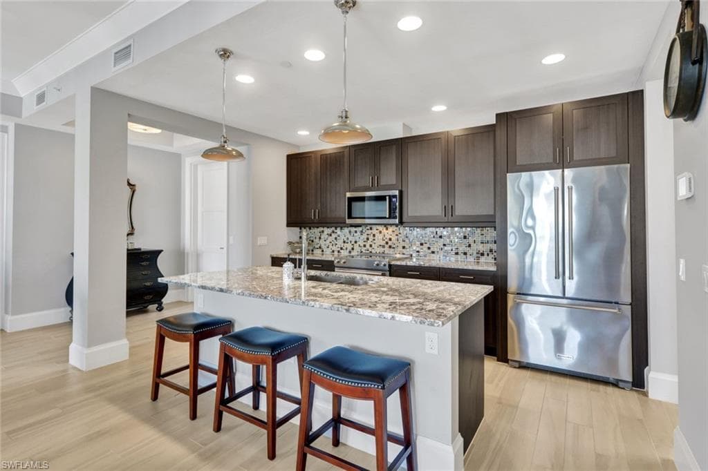 1030 3rd Ave S 514, Naples, FL 34102-8