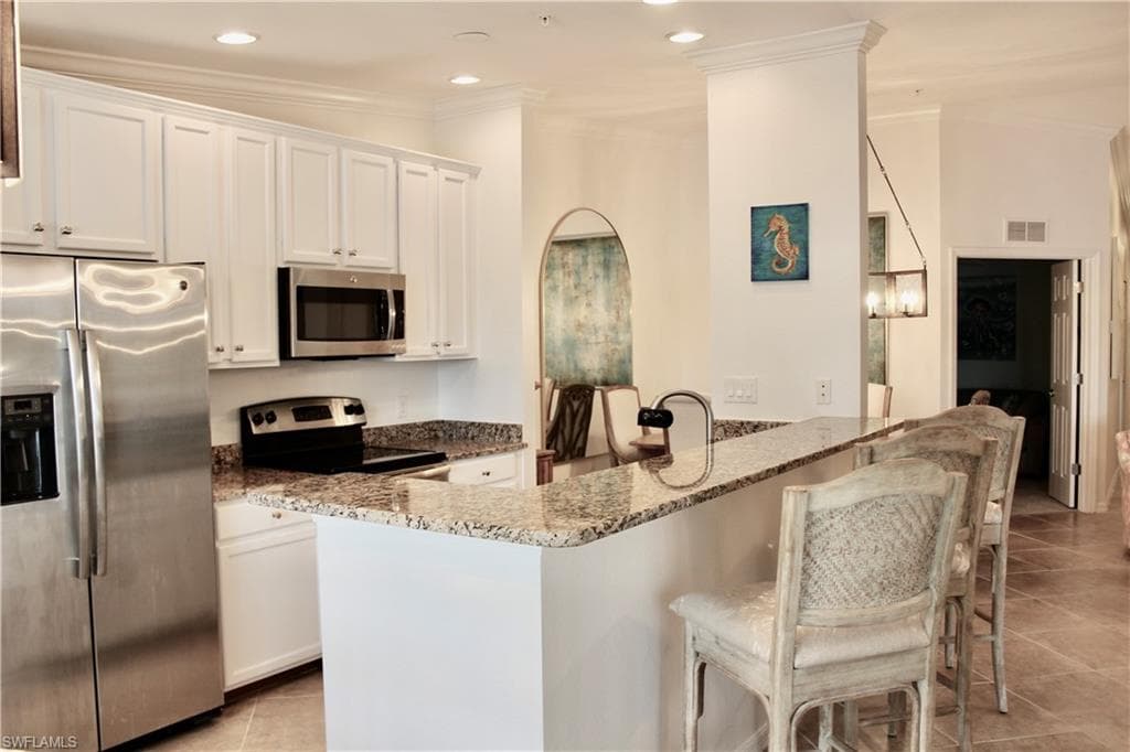 9509 Avellino Way 1823, Naples, FL 34113-3