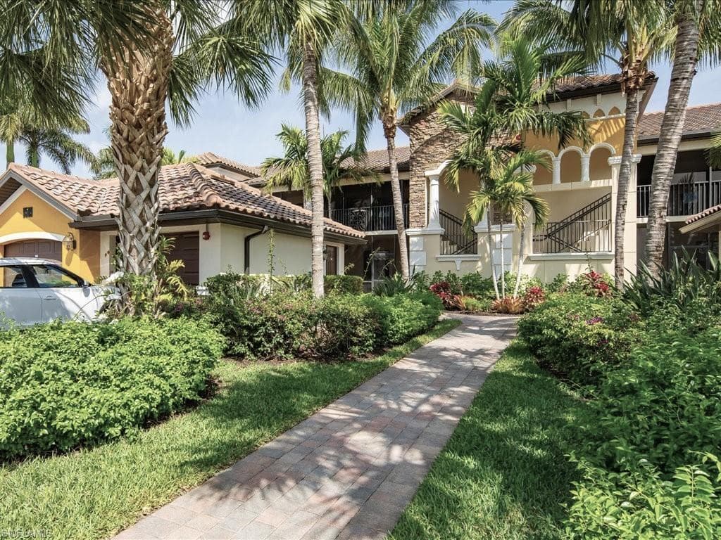 9509 Avellino Way 1823, Naples, FL 34113-4