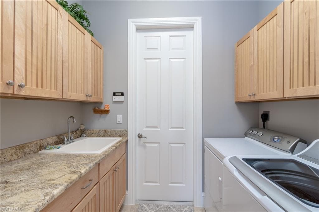1845 Honduras Ave, Marco Island, FL 34145-20