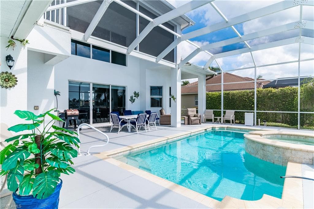 1845 Honduras Ave, Marco Island, FL 34145-29