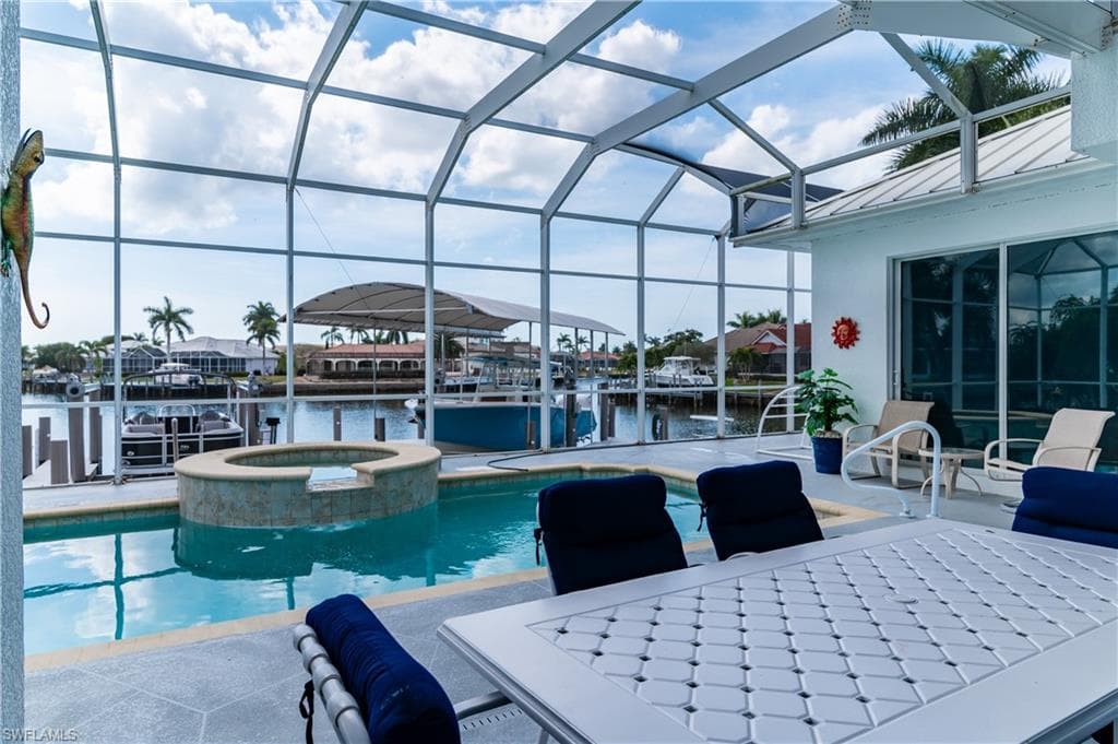 1845 Honduras Ave, Marco Island, FL 34145-31