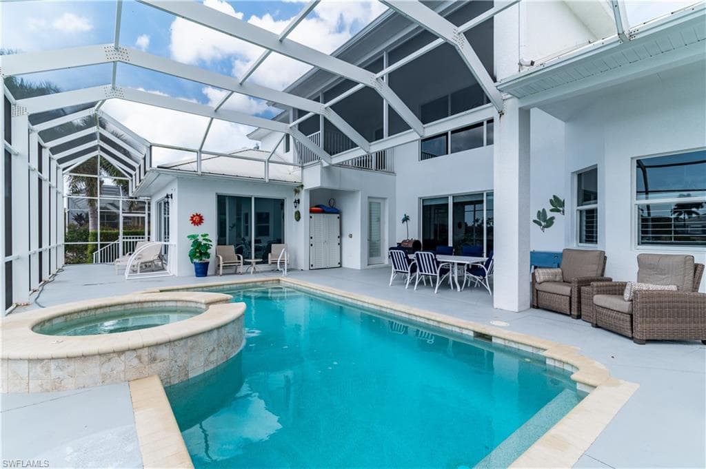 1845 Honduras Ave, Marco Island, FL 34145-33
