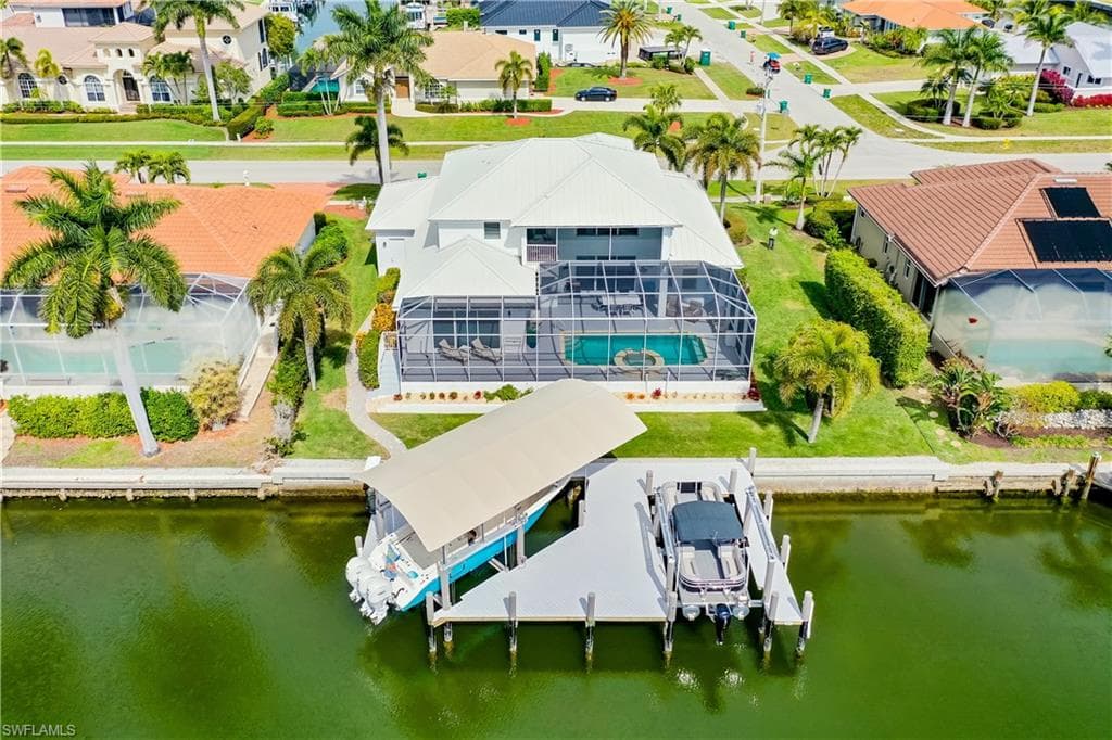 1845 Honduras Ave, Marco Island, FL 34145-37