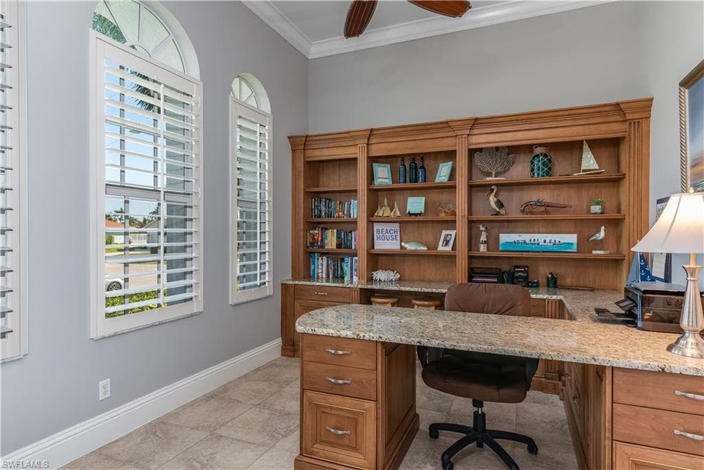 1845 Honduras Ave, Marco Island, FL 34145-5