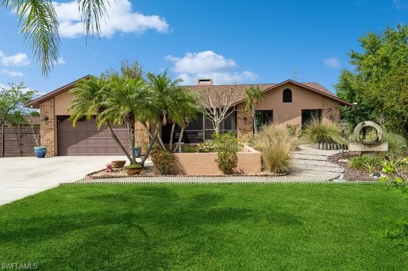 6670 Pangola Rd, Fort Myers, FL 33905-1