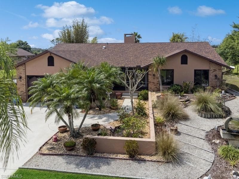 6670 Pangola Rd, Fort Myers, FL 33905-2