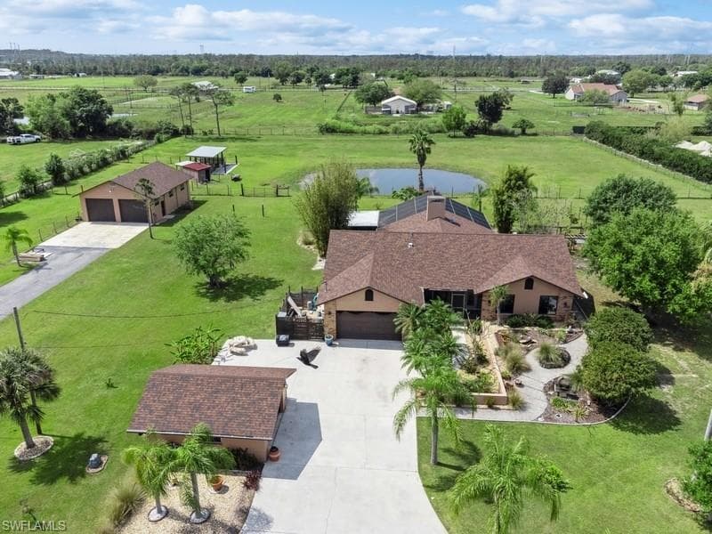 6670 Pangola Rd, Fort Myers, FL 33905-42