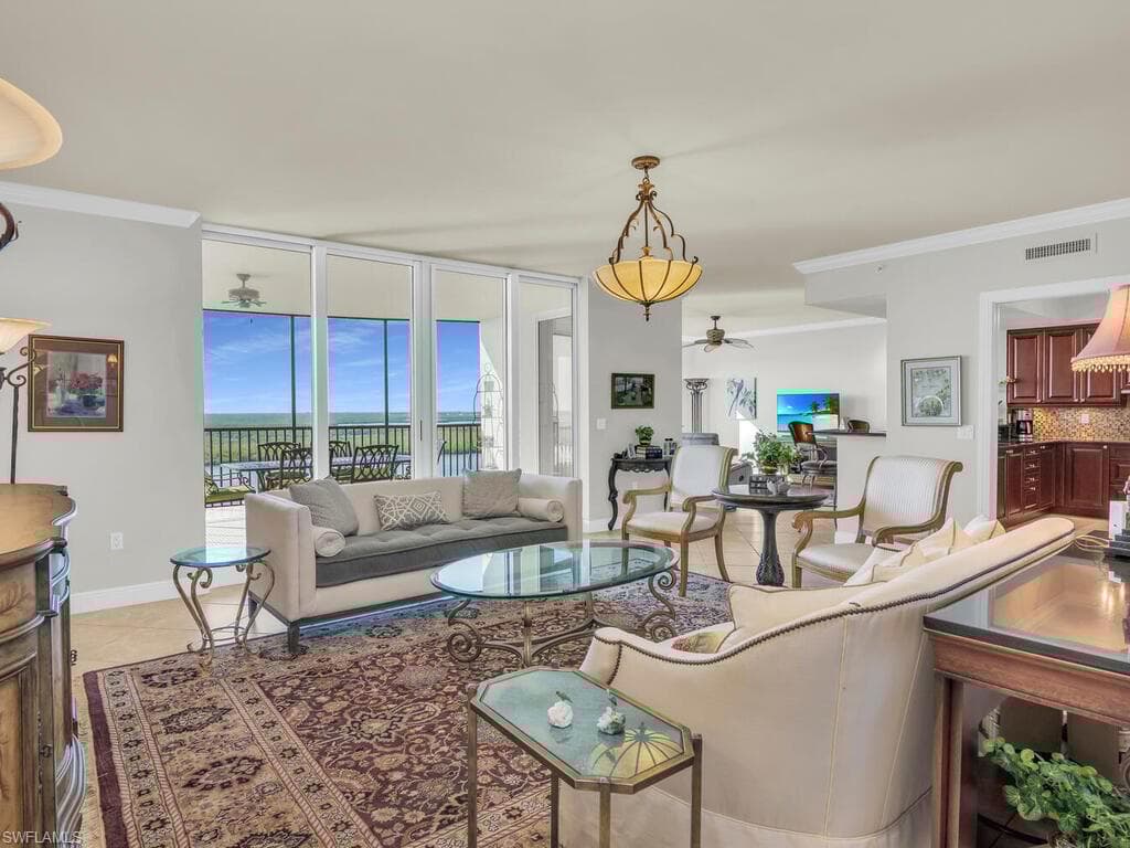 1050 Borghese Ln 1405, Naples, FL 34114-7