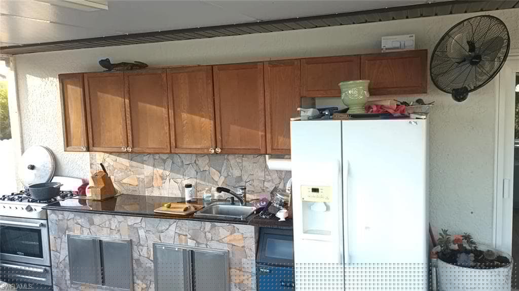 3111 6th St SW, Lehigh Acres, FL 33976-19