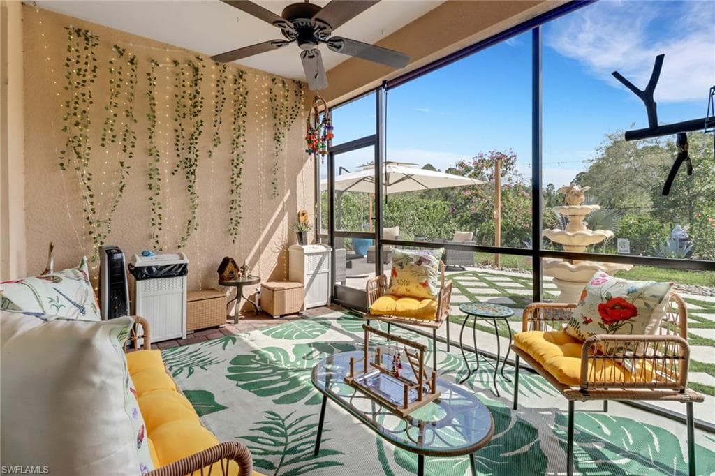 2215 Vermont Ln, Naples, FL 34120-13