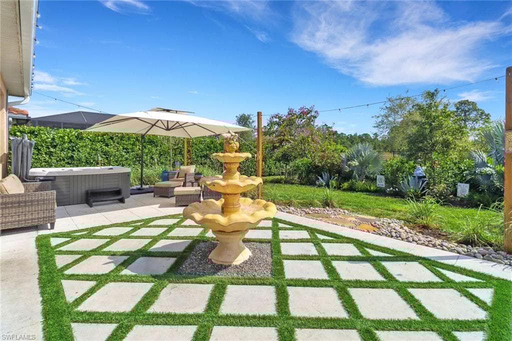 2215 Vermont Ln, Naples, FL 34120-15