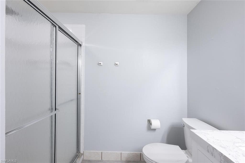 374 Dover Pl 803, Naples, FL 34104-16
