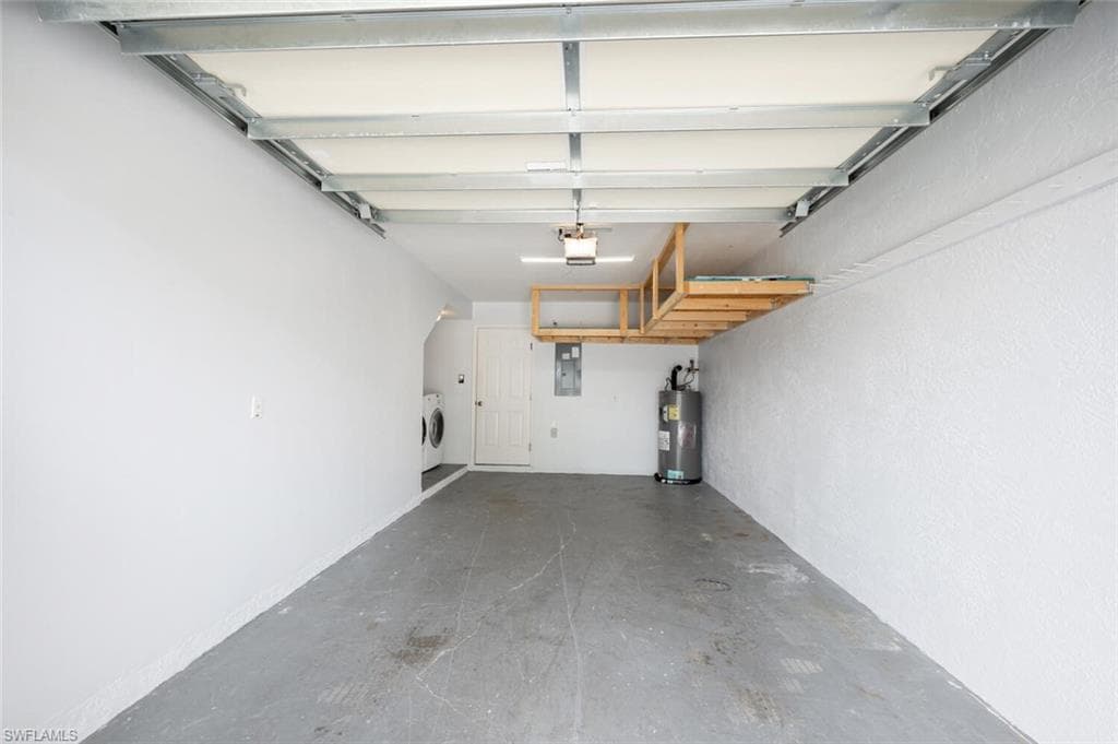 374 Dover Pl 803, Naples, FL 34104-27