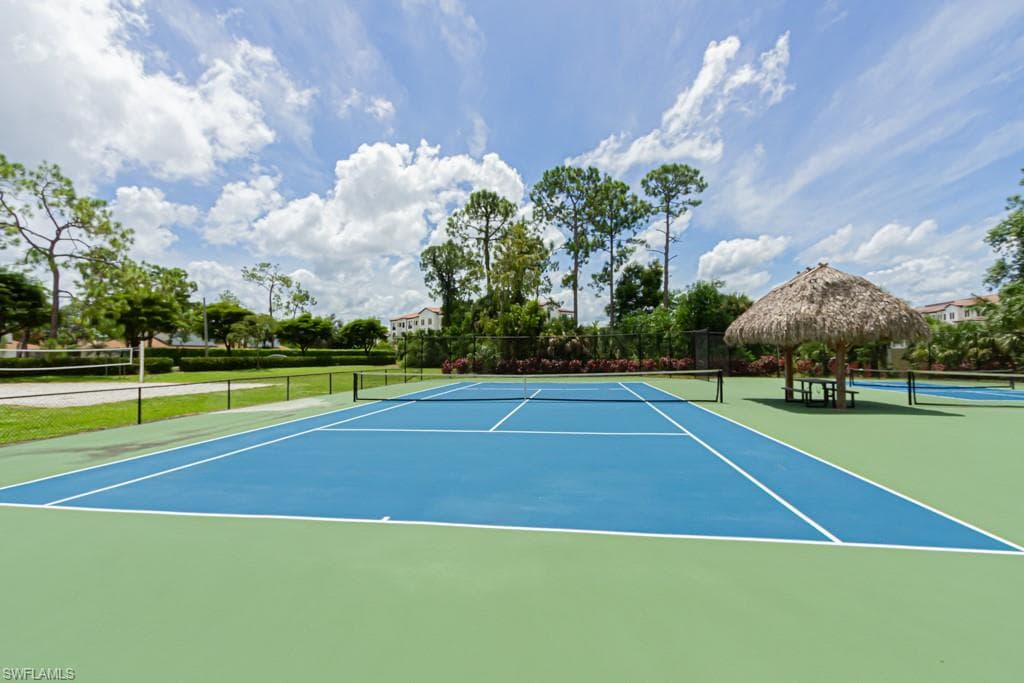 374 Dover Pl 803, Naples, FL 34104-38