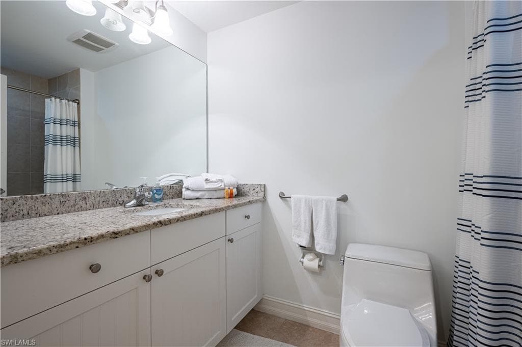 1100 Pine Ridge Rd A304, Naples, FL 34108-12