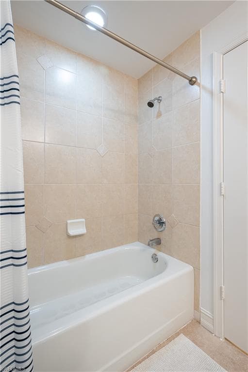 1100 Pine Ridge Rd A304, Naples, FL 34108-13