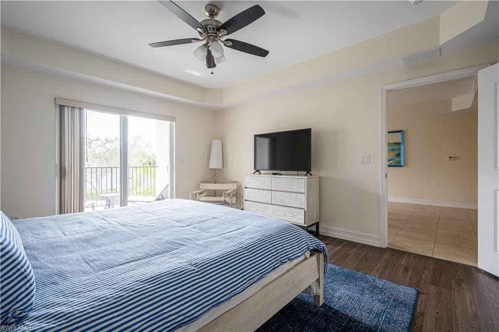 1100 Pine Ridge Rd A304, Naples, FL 34108-7