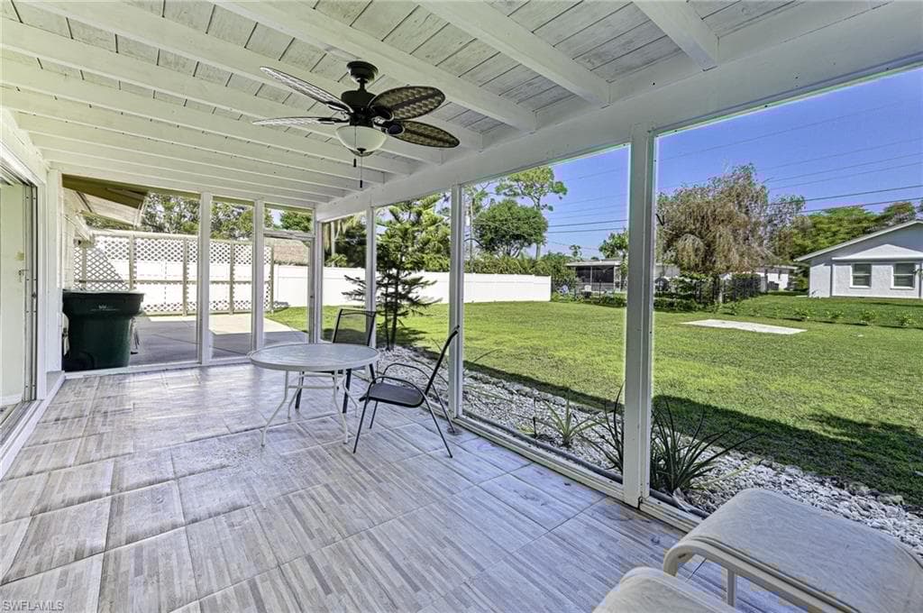 39 8th St, Bonita Springs, FL 34134-10