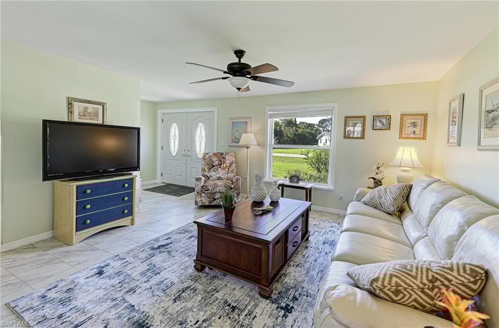 39 8th St, Bonita Springs, FL 34134-6