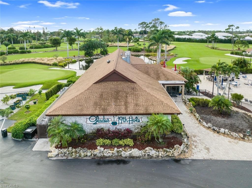 272 Winners Cir 4, Naples, FL 34112-44