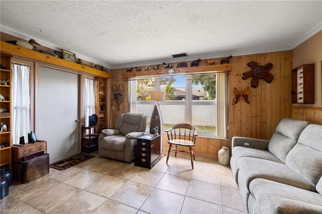 1240 Pompei Ln, Naples, FL 34103-15