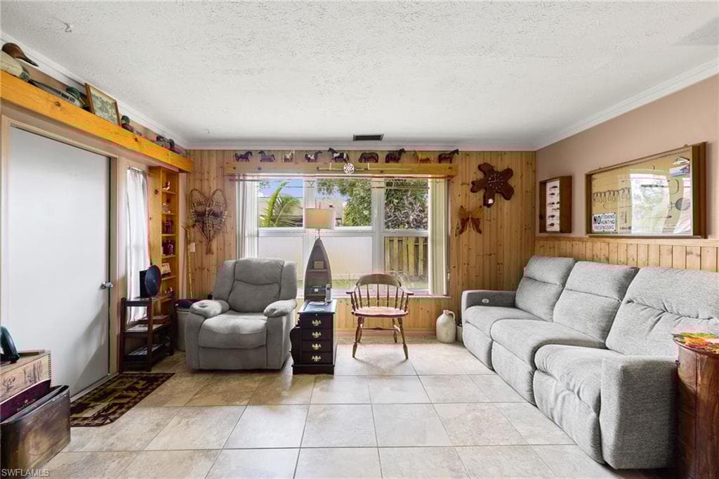 1240 Pompei Ln, Naples, FL 34103-20