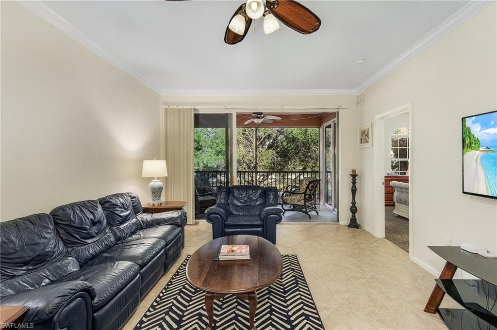 10040 Heather Ln 1404, Naples, FL 34119-12