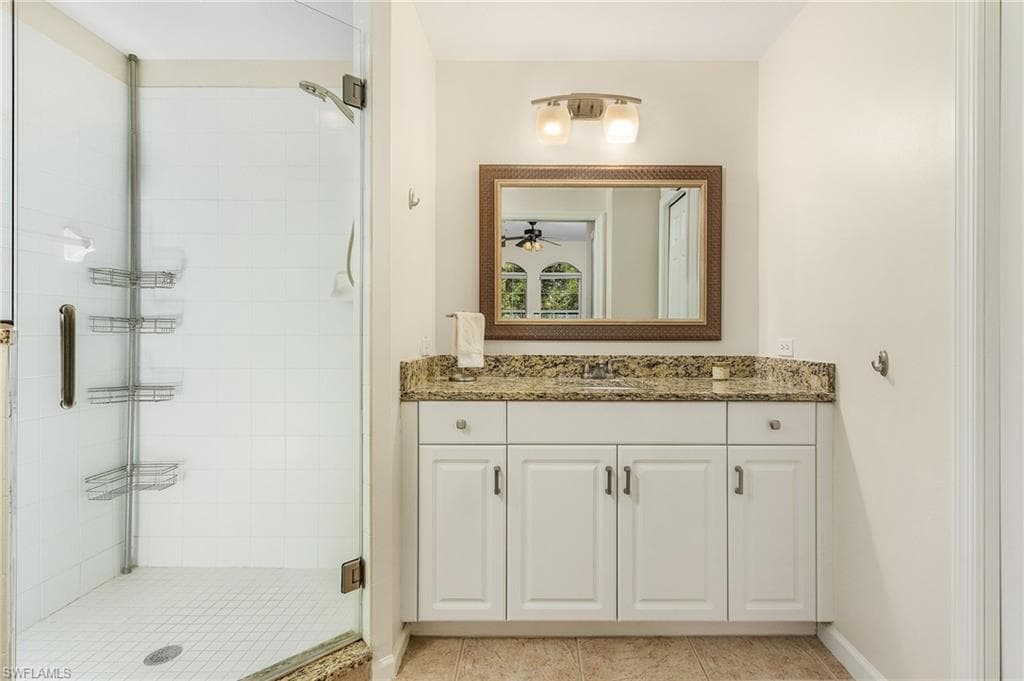 10040 Heather Ln 1404, Naples, FL 34119-16