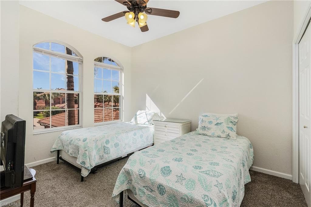 10040 Heather Ln 1404, Naples, FL 34119-18