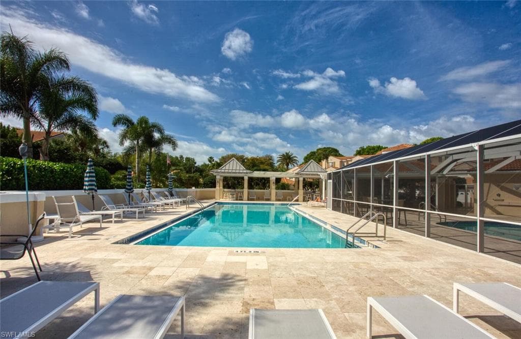 8365 Excalibur Cir K6, Naples, FL 34108-19
