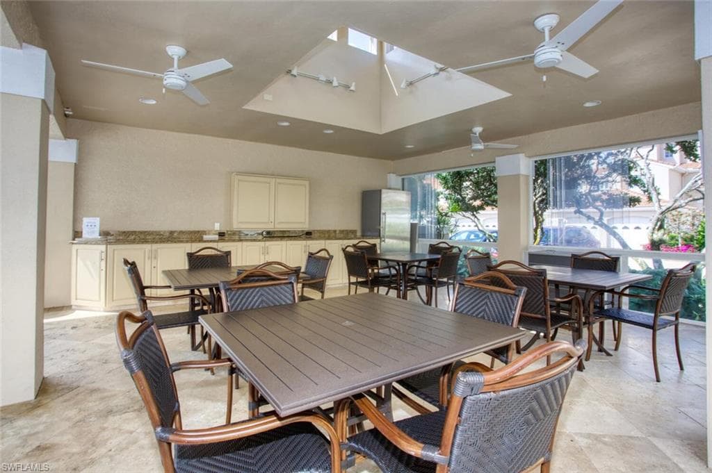 8365 Excalibur Cir K6, Naples, FL 34108-24